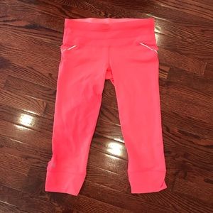 Athleta Capri leggings